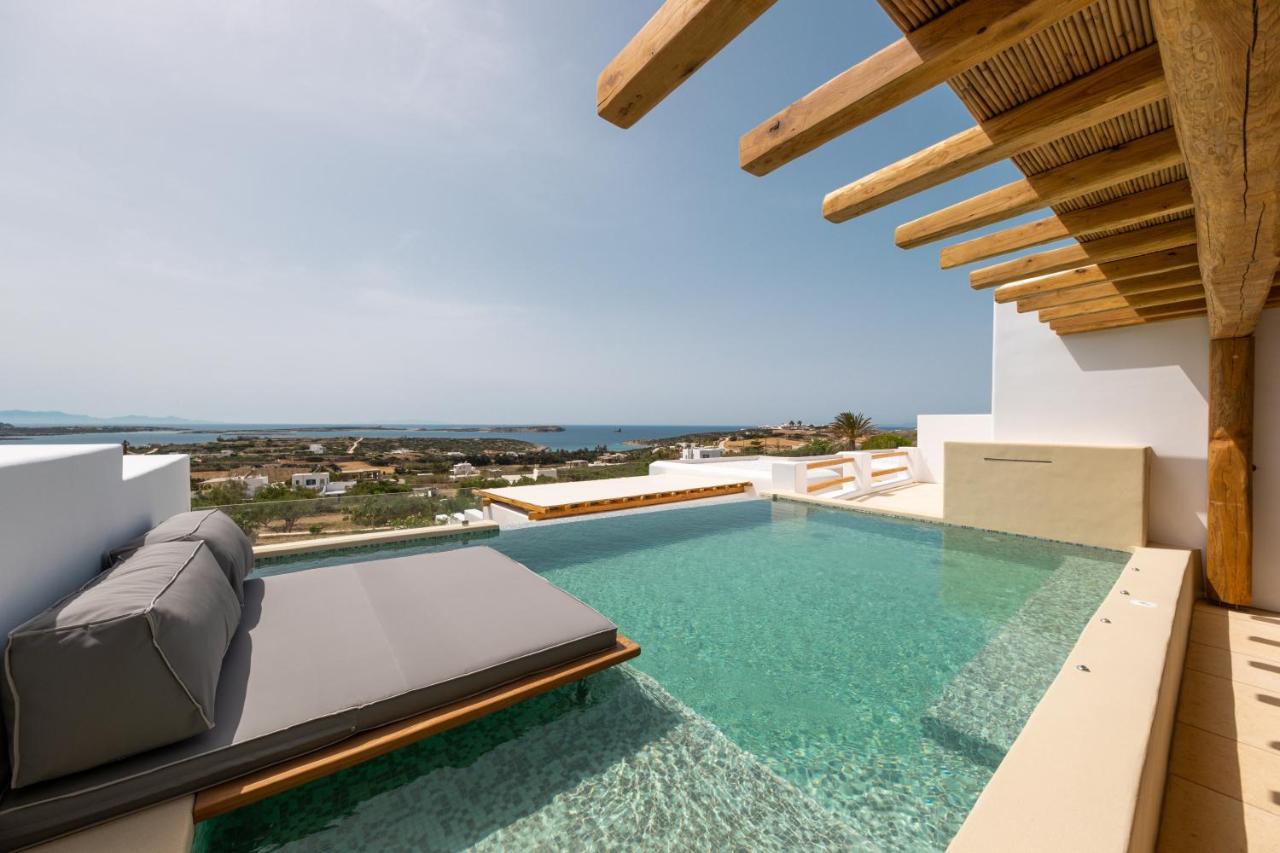 Anna Platanou Suites Agia Irini  Buitenkant foto