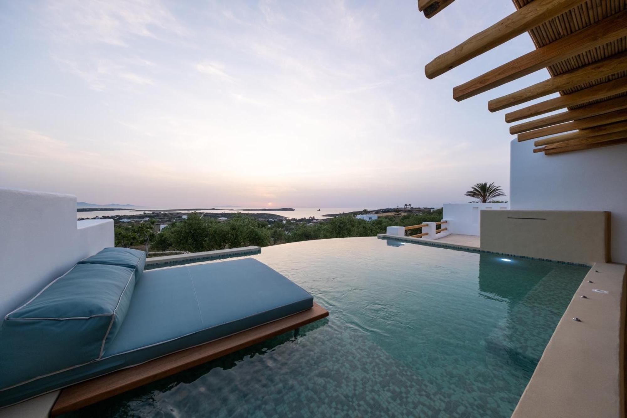 Anna Platanou Suites Agia Irini  Buitenkant foto