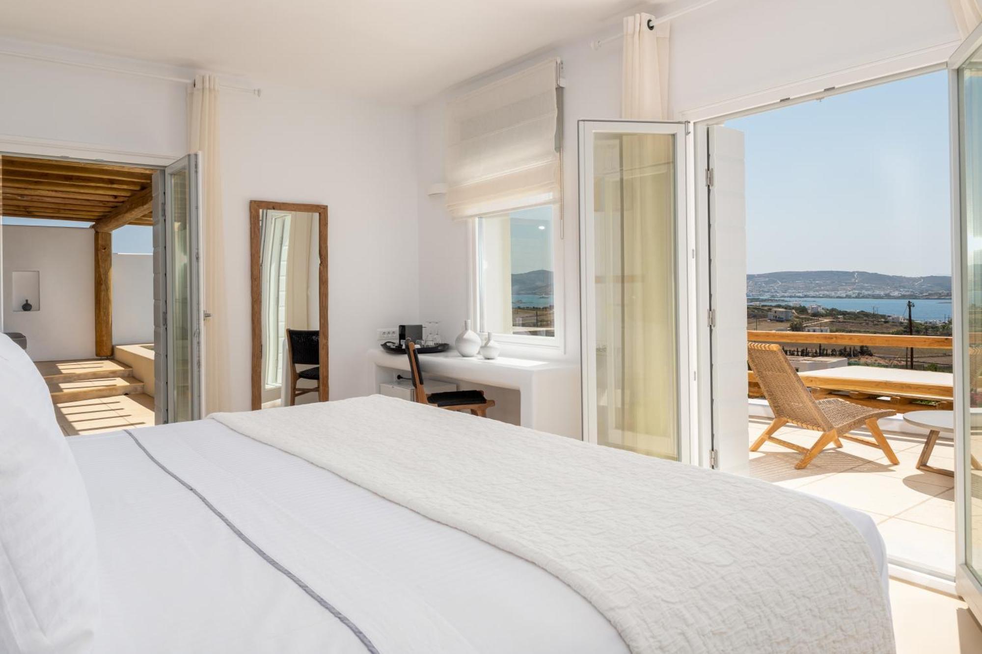 Anna Platanou Suites Agia Irini  Buitenkant foto