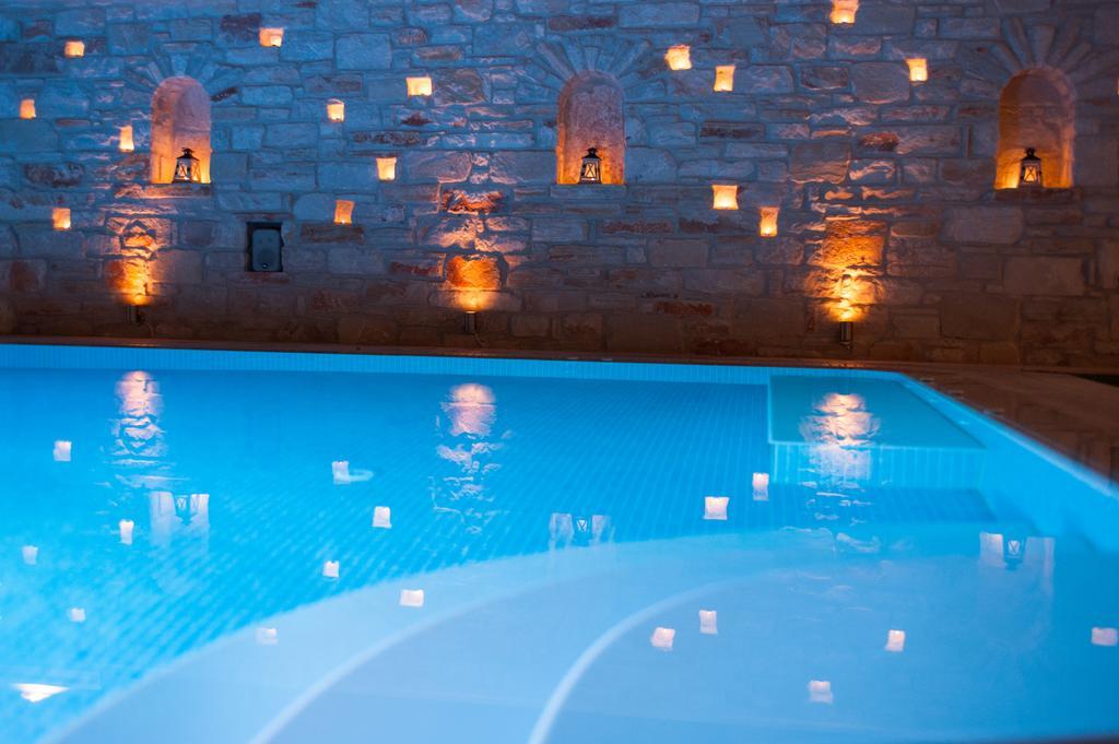 Anna Platanou Suites Agia Irini  Buitenkant foto